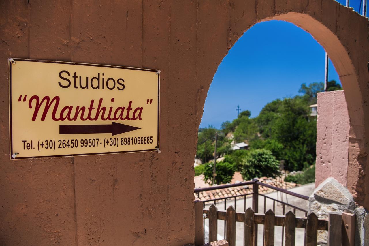 Manthiata Studios Exanthia Exteriér fotografie