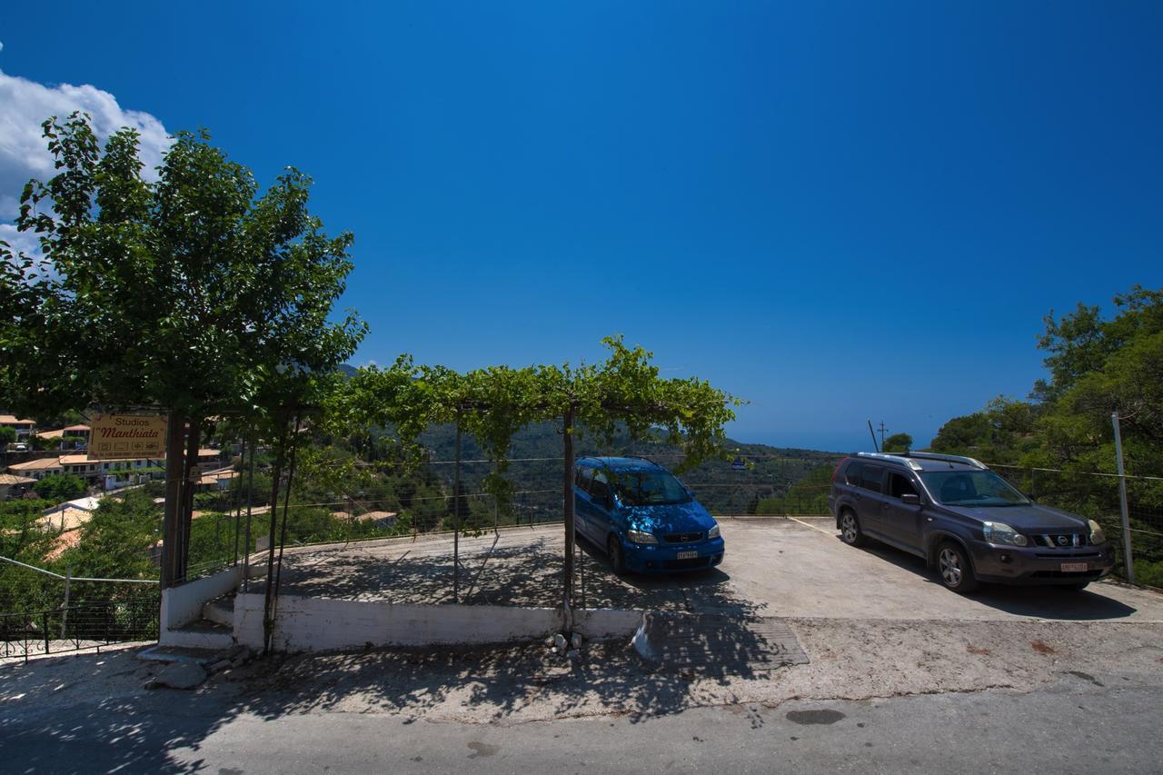 Manthiata Studios Exanthia Exteriér fotografie